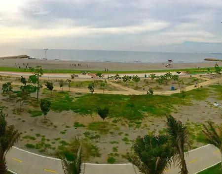 La Mar Beach House *
