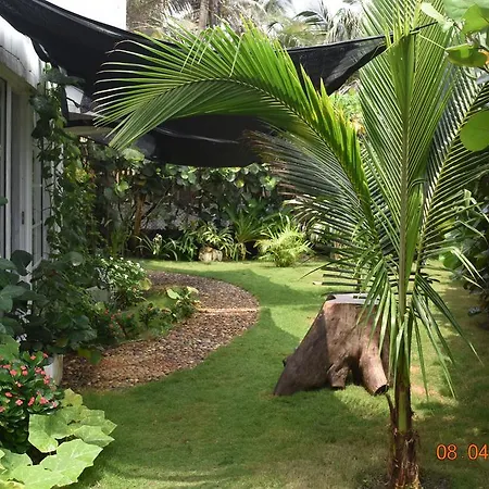 La Mar Beach House